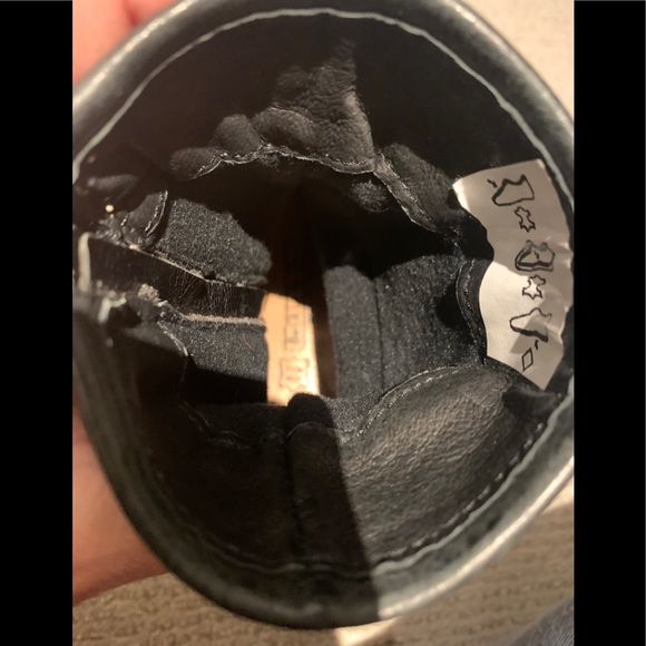 Buckle My Shoe Leather Toddler boots - Picture 3 of 6